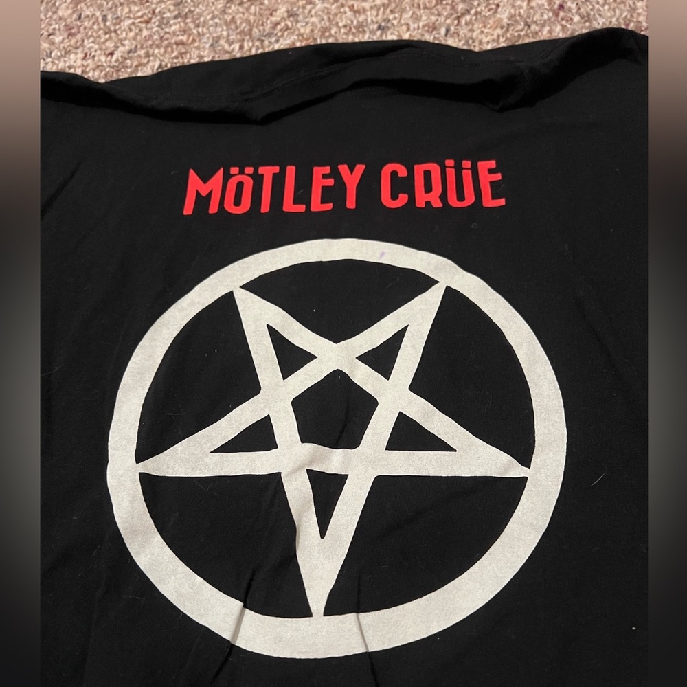 Motley Crue tee
